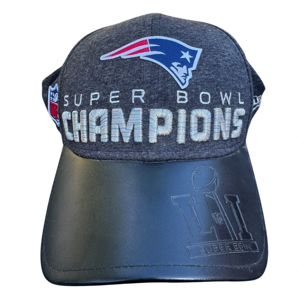 New England Patriots Super Bowl LI Champions New Era 9FORTY Hat strapback EUC